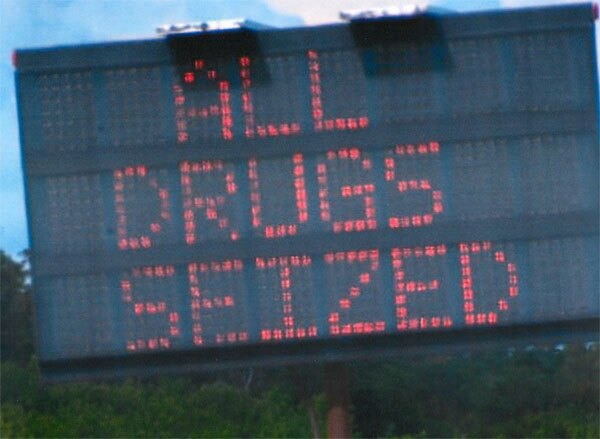 Interdiction-Road-Signs-2