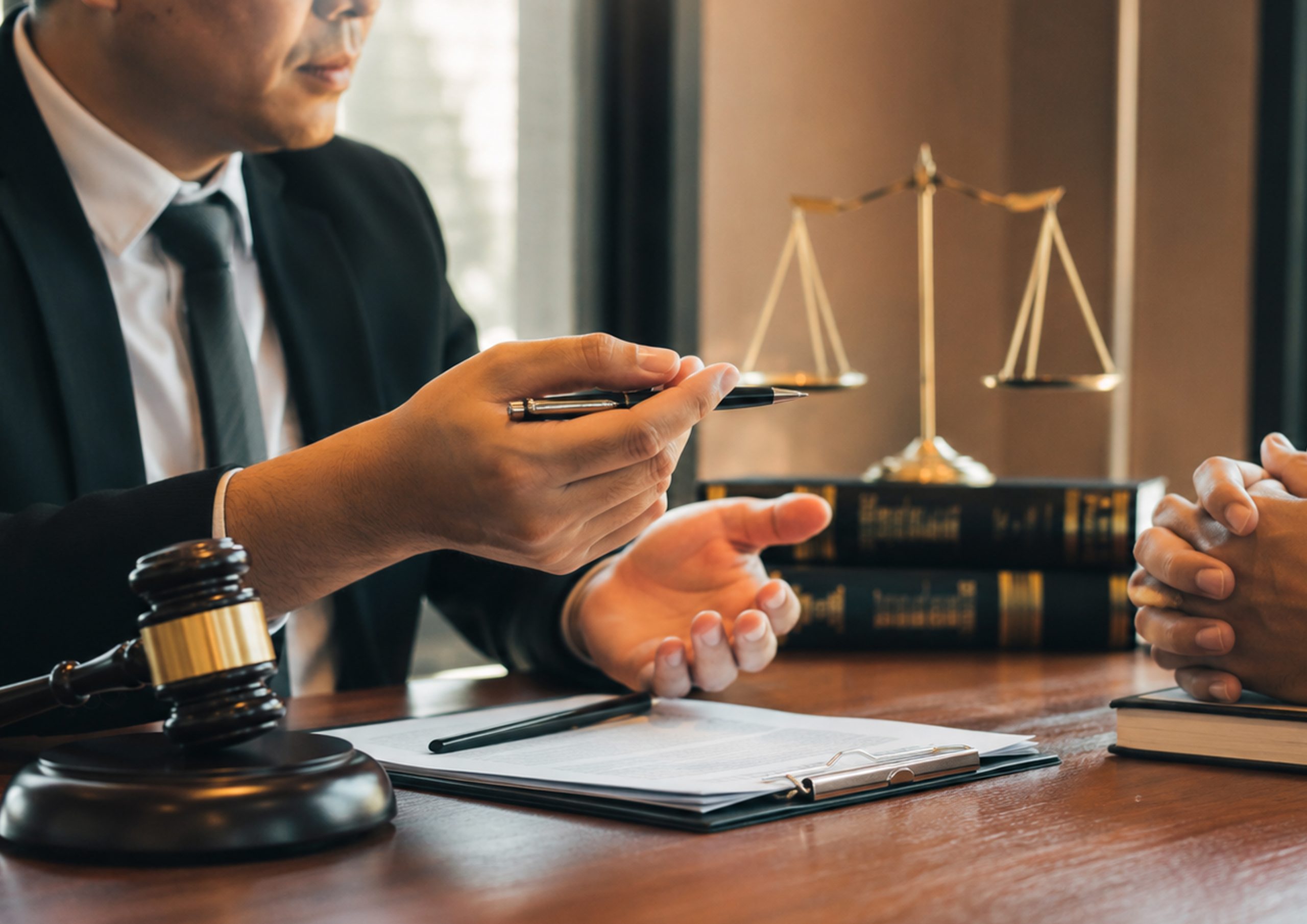 How Aggravated Battery Charges Affect Plea Negotiations in Indian River County