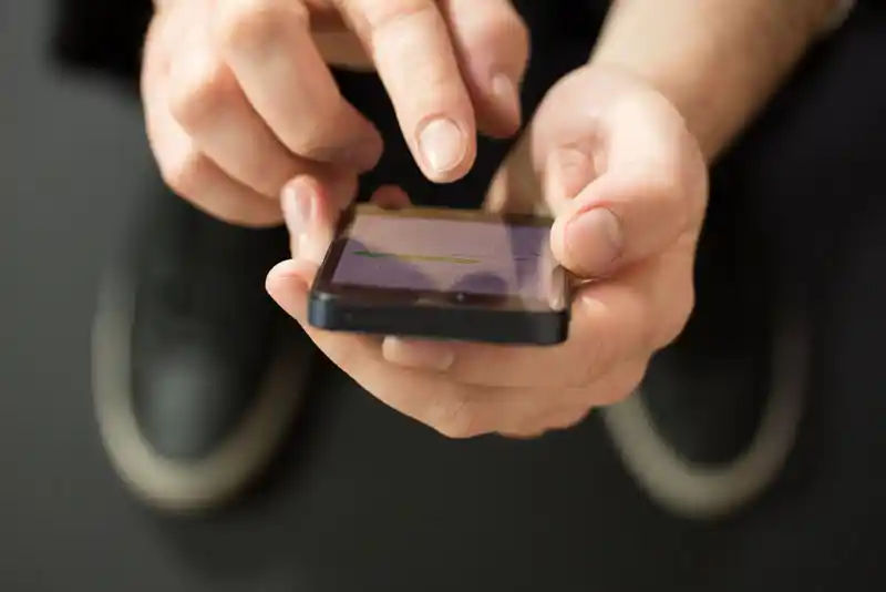 What to Know About Unlawful Display Charges in Hutchinson Island